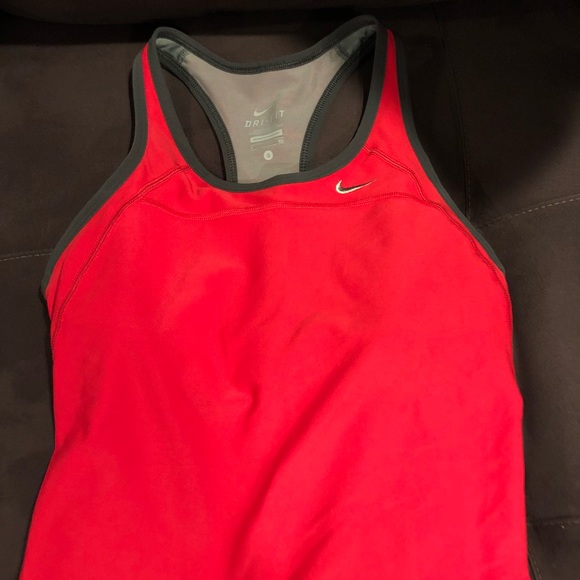 Nike Dri-Fit top - Picture 1 of 1